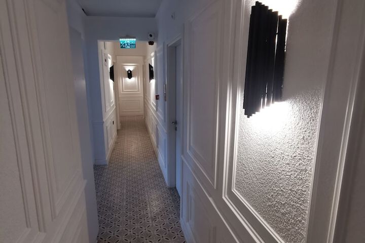 Ballroom/Hall 69 of 85