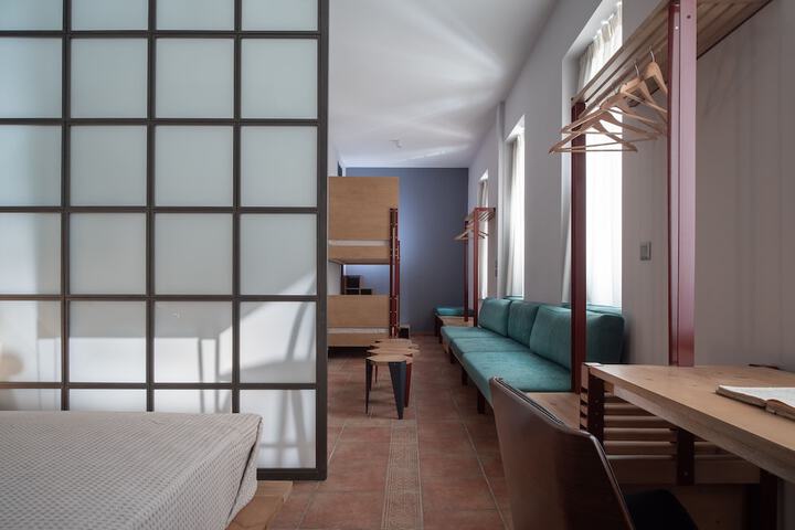 Room 9 of 23