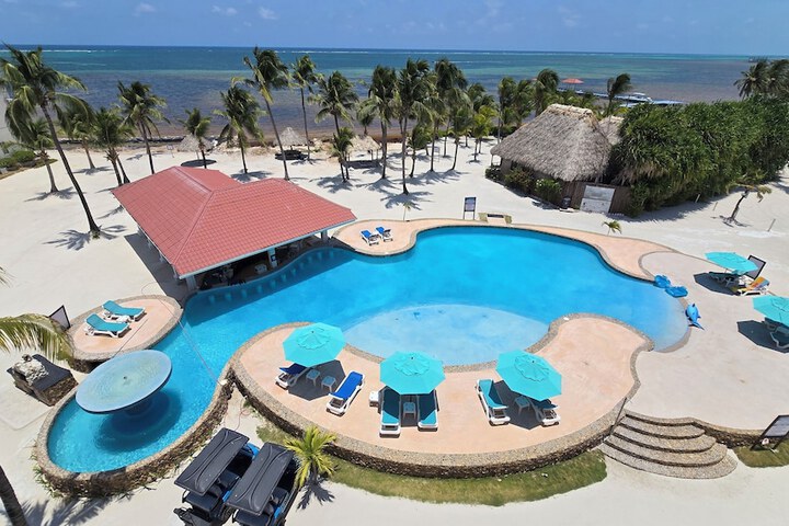 Hotel View 925 of 927