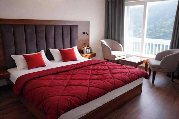 Room 7 of 10