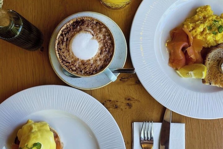 Breakfast/Coffee Service 89 of 96