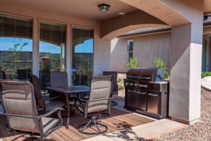 Terrace/Patio 2 of 39
