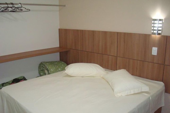 Room 5 of 52