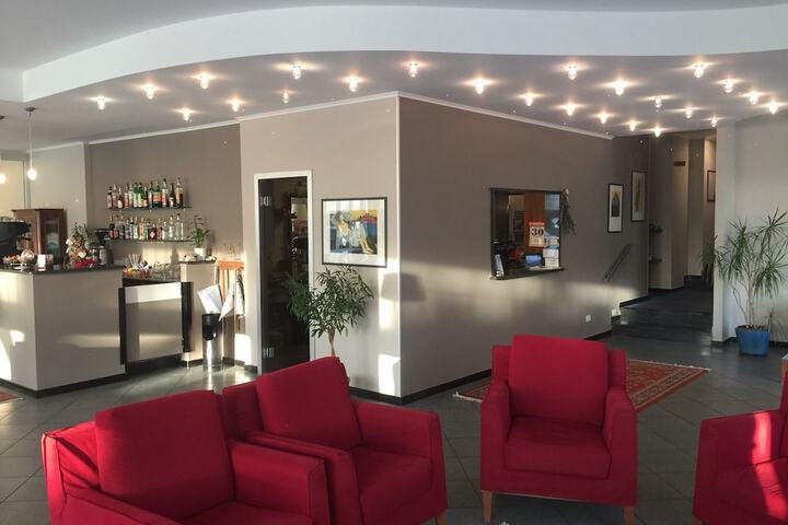 Hotel Interior 4 of 43