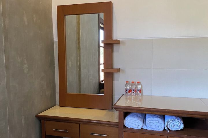 Room 4 of 67