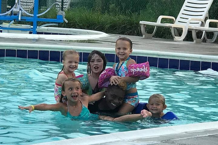 Pool 11 of 18
