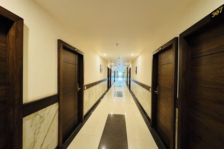 Hotel Interior 4 of 39