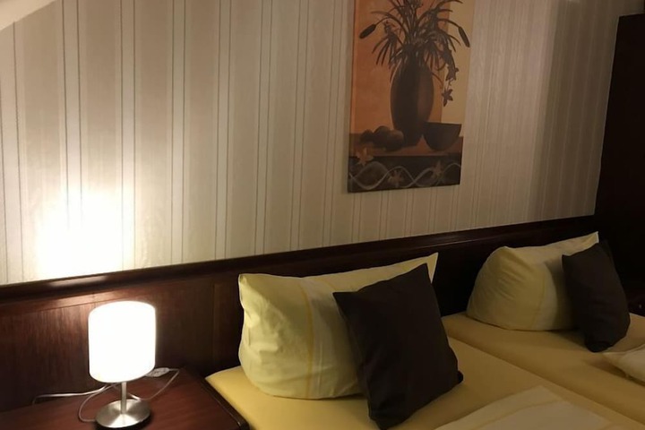 Room 8 of 58