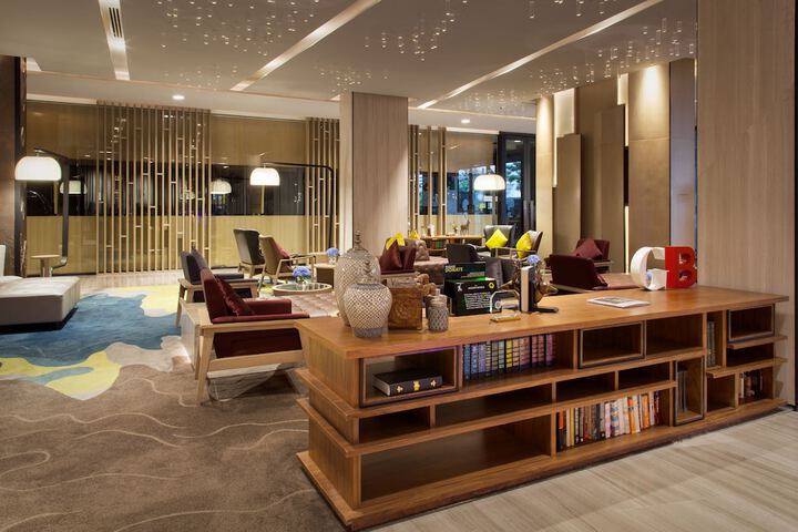 Hotel Interior 9 of 169