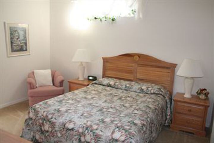Room 11 of 46