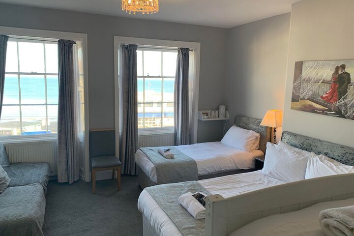 Room 17 of 125
