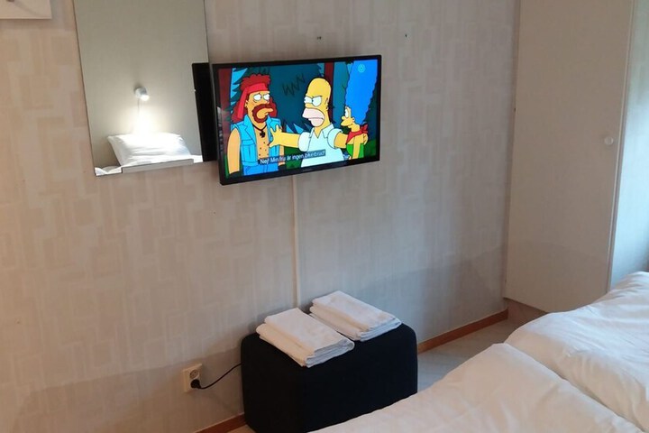 Room 10 of 62