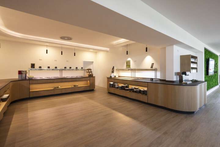 Breakfast area