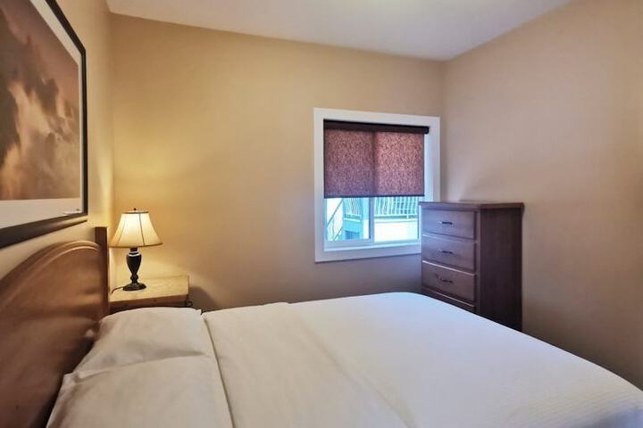 Room 8 of 67
