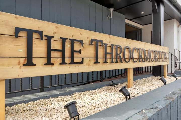 Hotel Entry