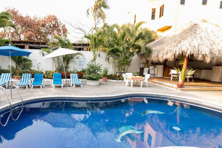 Hotel with Pool
