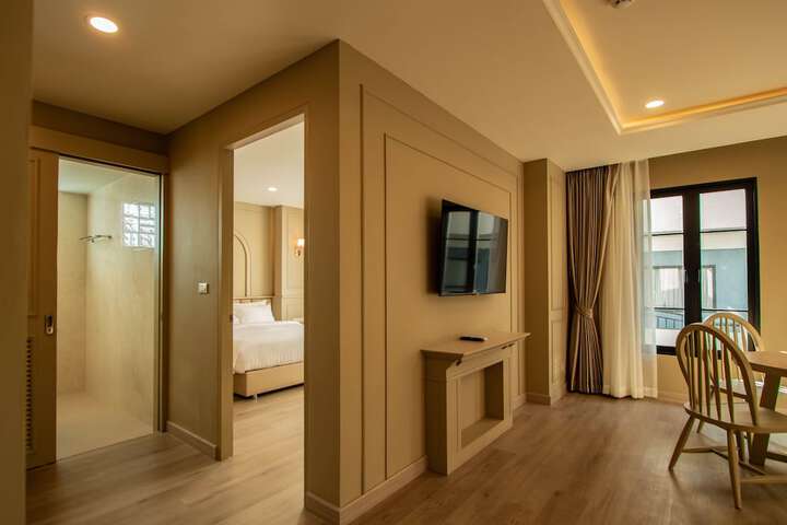 Room 26 of 135