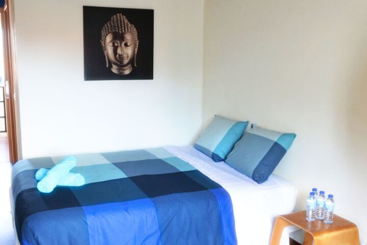 Room 13 of 65