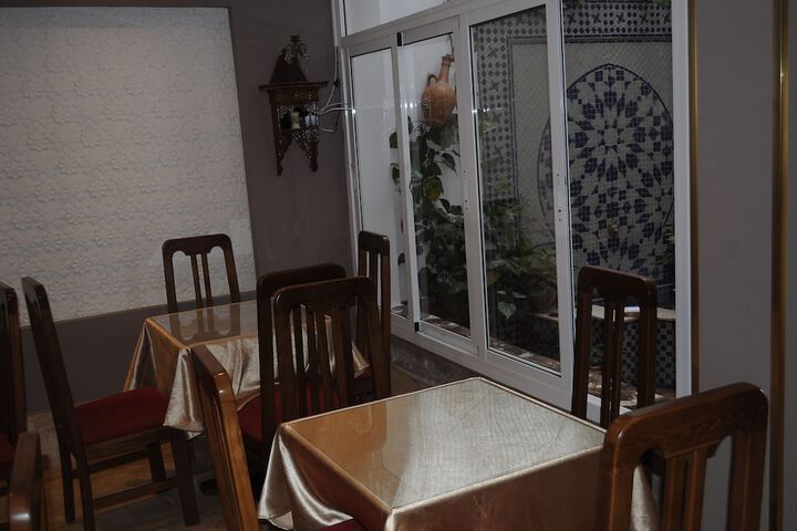 Dining 38 of 61