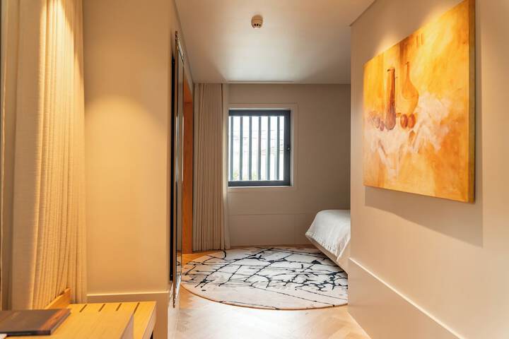 Room 21 of 58