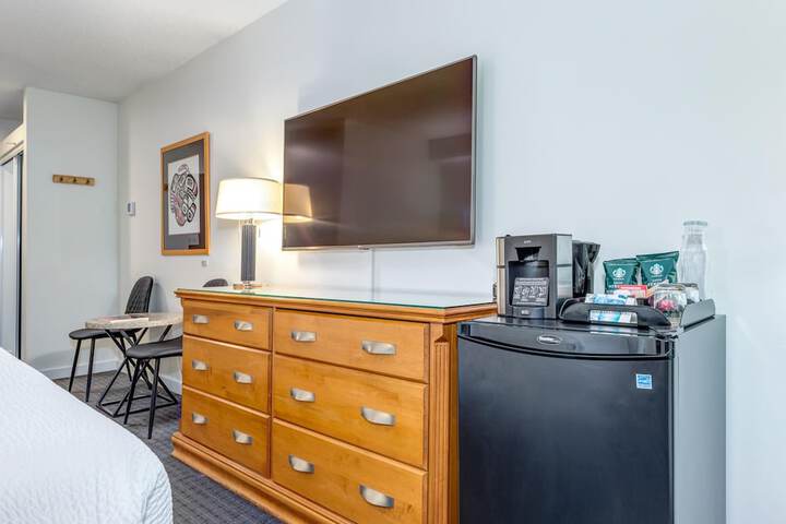 Room 19 of 42