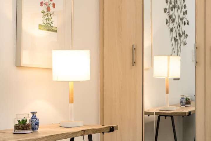 Room 10 of 38