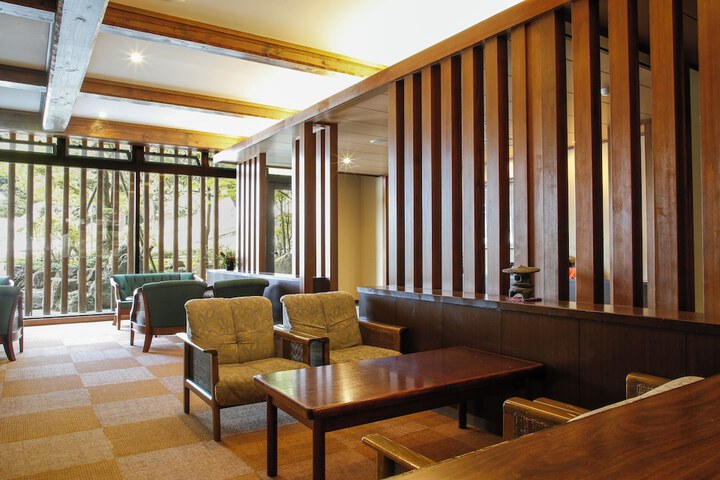 Hotel Interior 5 of 97