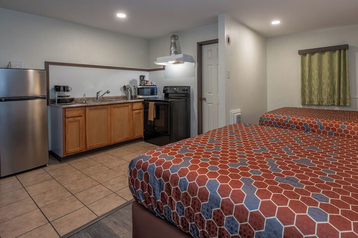 Room 15 of 43