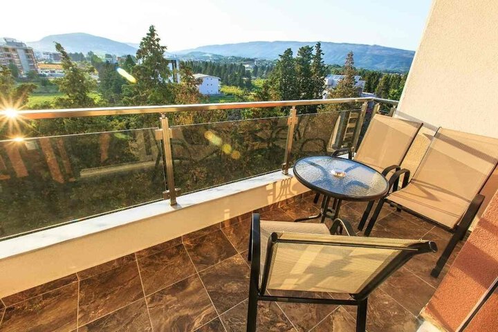 Terrace/Patio 22 of 63