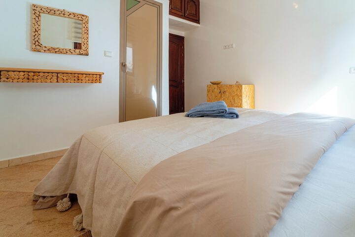 Room 10 of 79