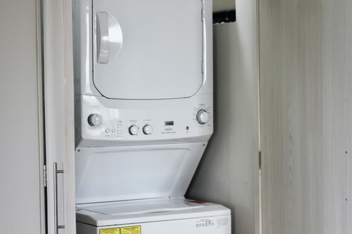 Laundry 59 of 117