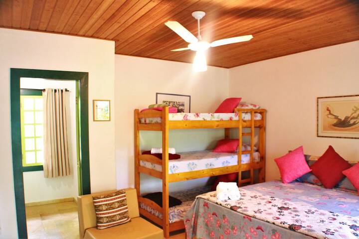 Room 19 of 82