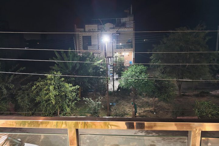 Hotel 7 of 8