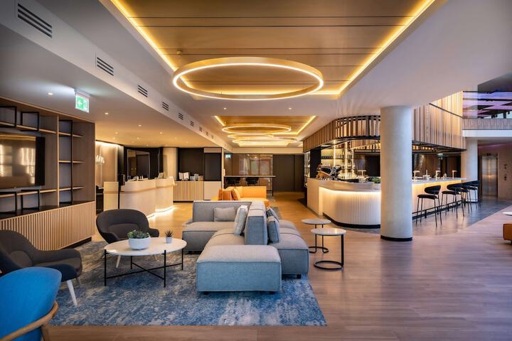 Hotel Interior 10 of 158