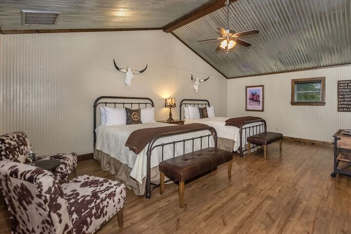 Room 10 of 62