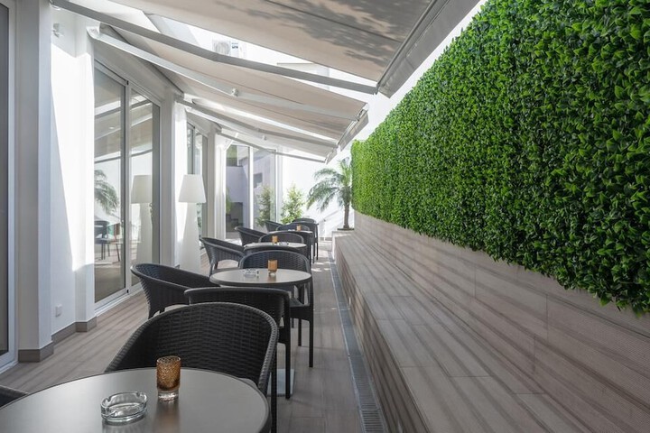 Terrace/Patio 28 of 29