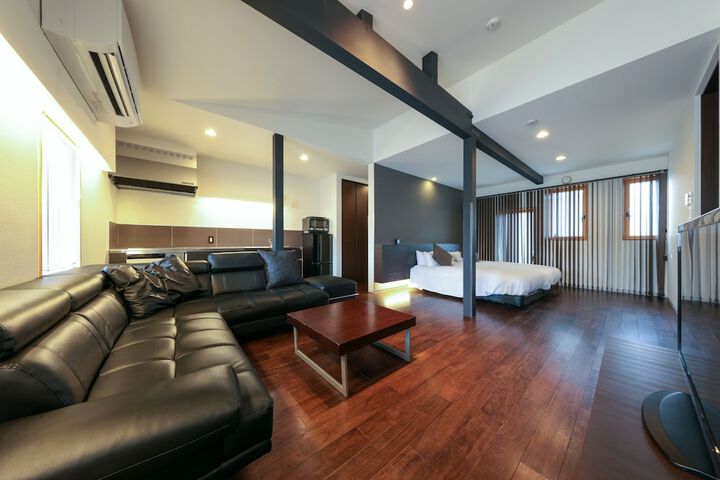 Room 17 of 110