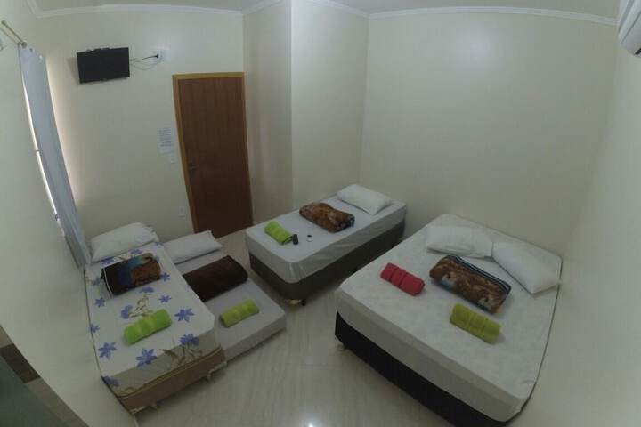 Room 10 of 38