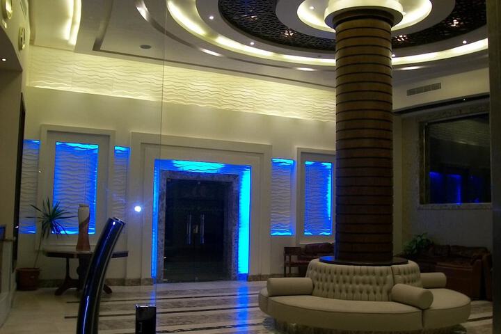 Hotel Interior 4 of 29