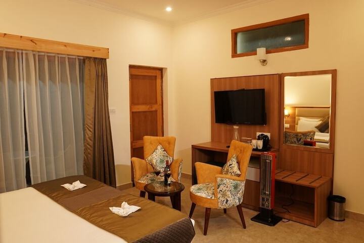 Room 14 of 68