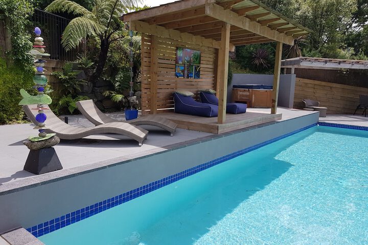 Pool 41 of 54