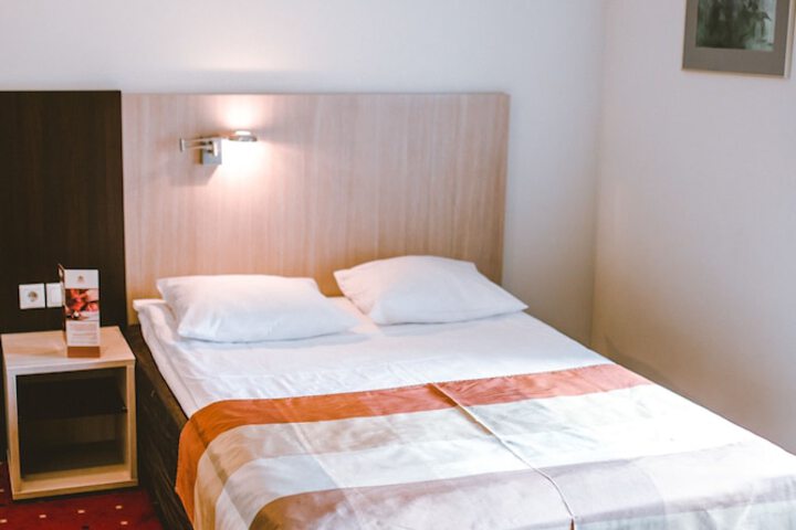 Room 19 of 85