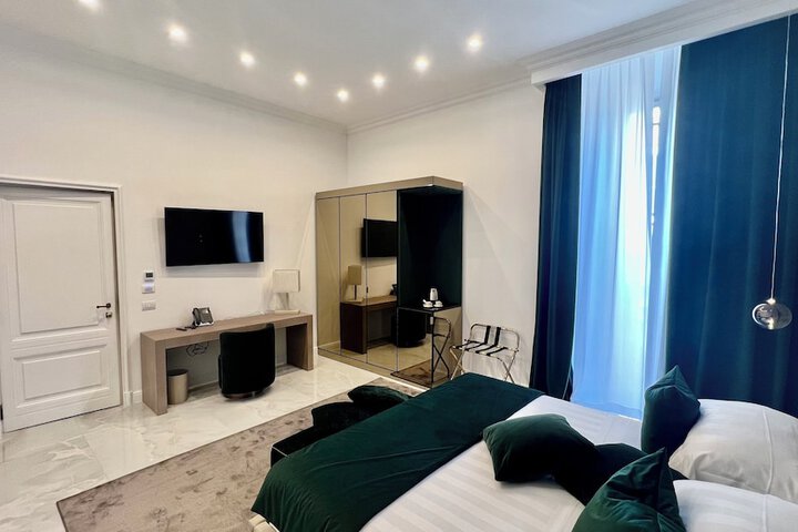Room 21 of 59