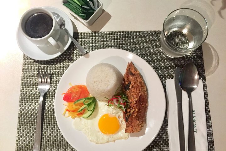 Breakfast meal