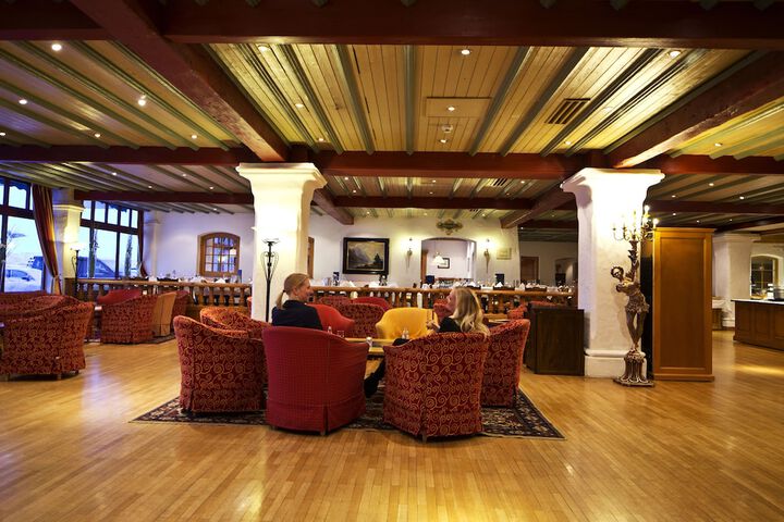 Hotel Interior 3 of 103