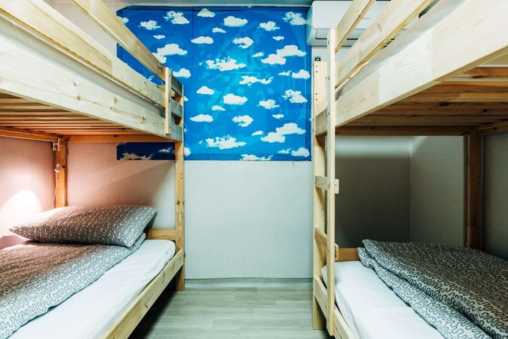 10 Guesthouse - Hostel