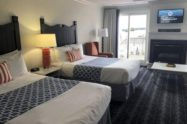 Room 8 of 35