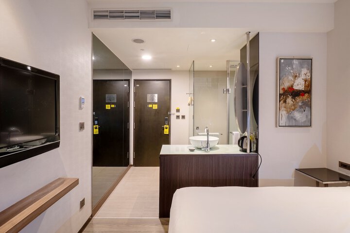 Room 29 of 78