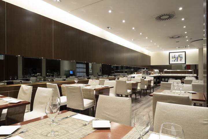 Dining 53 of 125