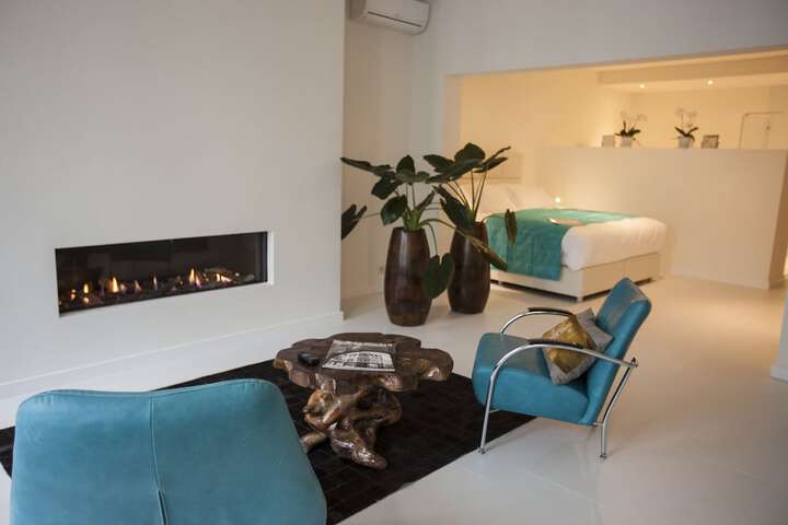 Room 7 of 29
